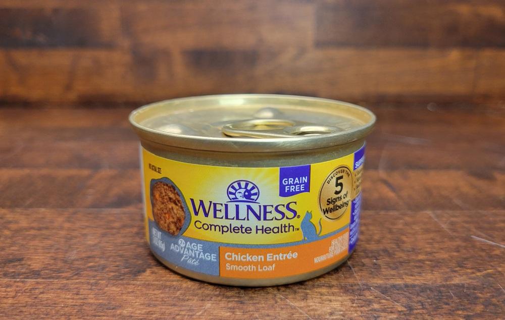 Wellness Complete Health Age Advantage Chicken Pate Wet Cat Food