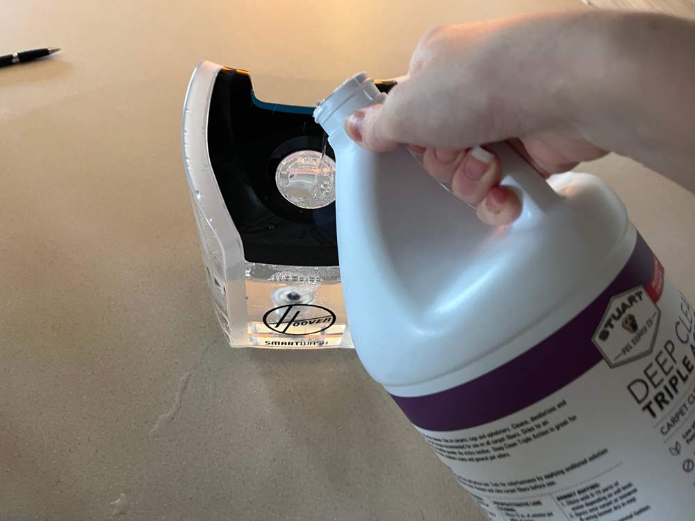 Stuart Pet Supply Co. Carpet Cleaner Solution and Deodorizer