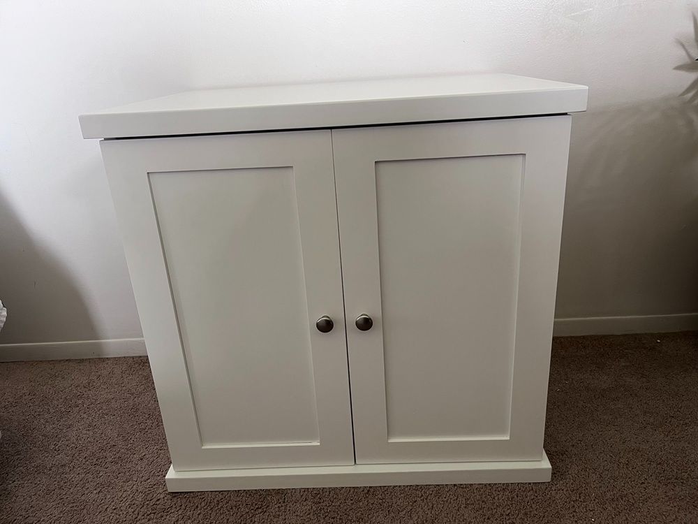 The Refined Feline Deluxe Cat Litter Box